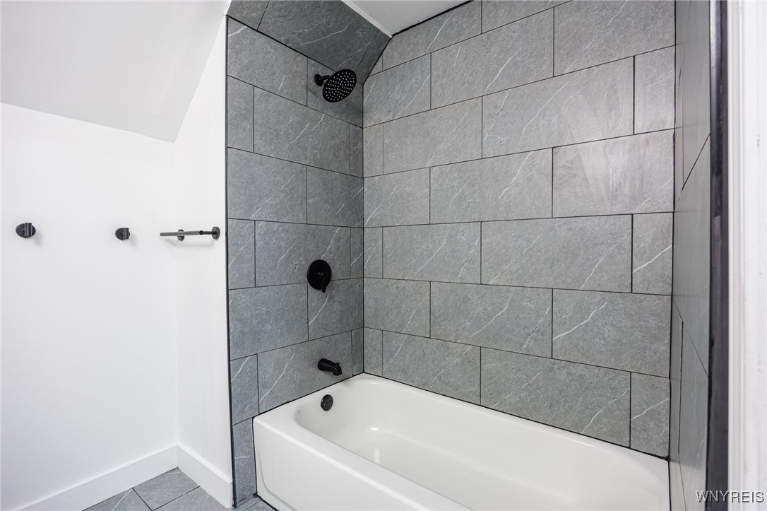 481 Bernard Street, Rochester, New York image 32