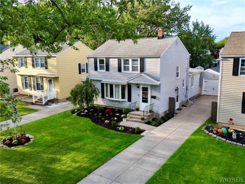 Homes For Sale - 356 Athens Boulevard<br/> Tonawanda, NY 14223