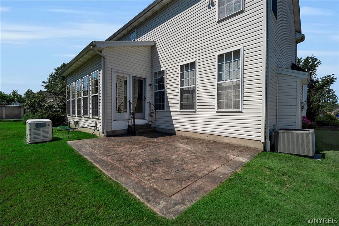 4741 Pineview Drive