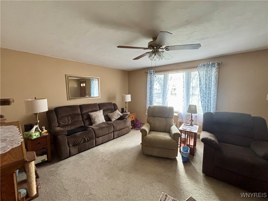 64 Seton Rd Rd, Cheektowaga, New York image 3