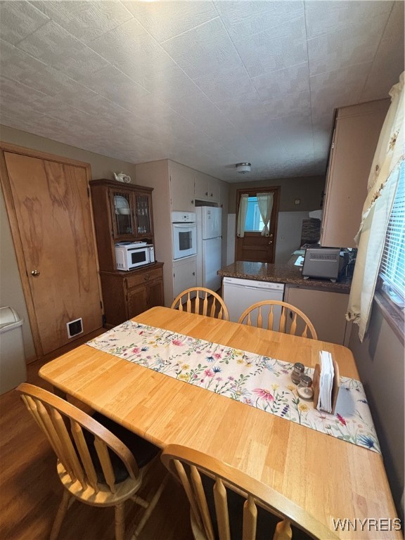 64 Seton Rd Rd, Cheektowaga, New York image 16