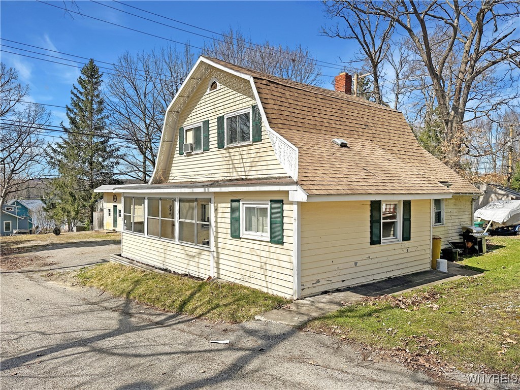 6977 18 Hedding Avenue, Castile, New York image 3