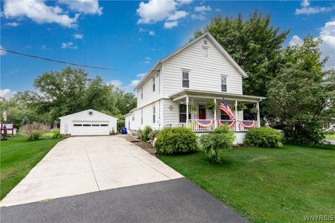 Photo of 2682 New Road, Porter, NY 14131 (MLS # B1693709)