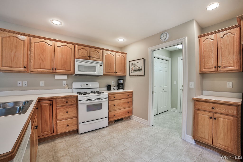 480 Whitehaven Road, Grand Island, New York image 18