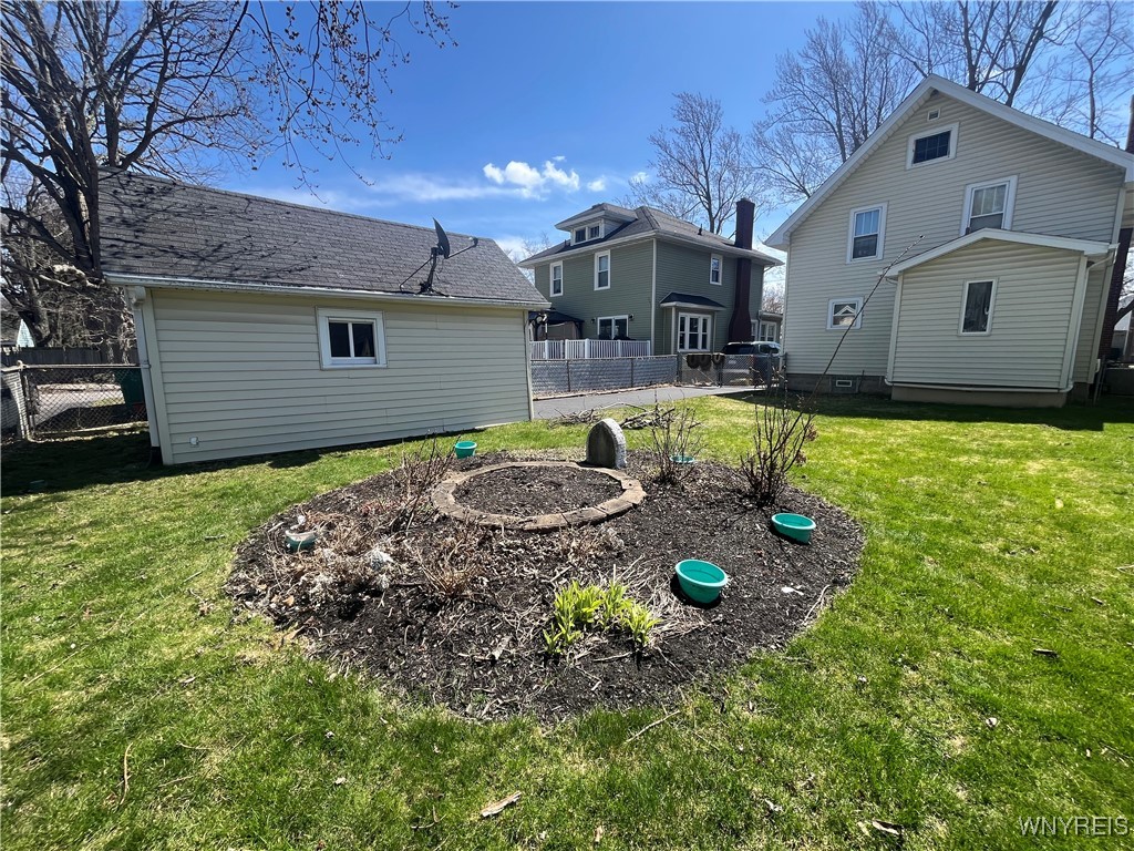 8518 Pershing Avenue, Niagara Falls, New York image 5