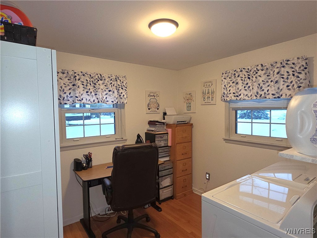 Shelby, New York 14103, United States, 3 Bedrooms Bedrooms, ,1 BathroomBathrooms,Residential,Active,242726