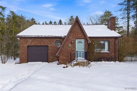 5871 Cole Road Orchard Park NY 14127