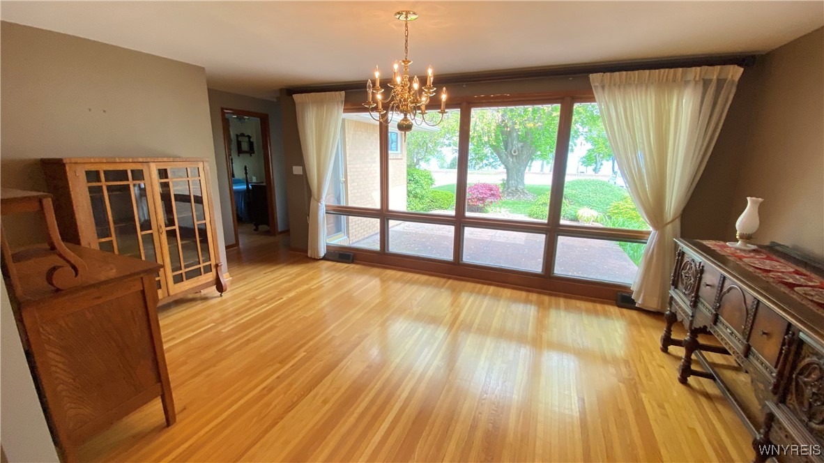 4431 Lake Shore Road, Hamburg, New York image 7