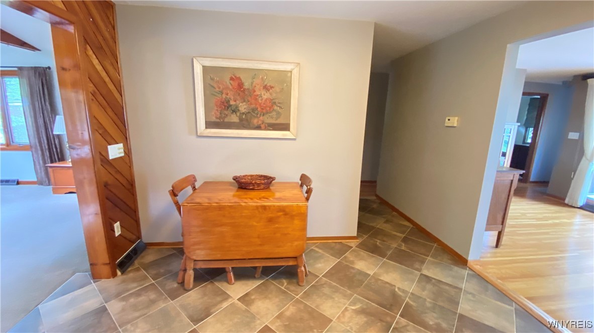 4431 Lake Shore Road, Hamburg, New York image 6