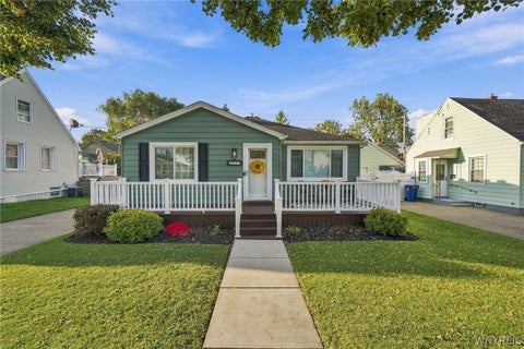 Homes For Sale - 177 Cantwell Drive<br/> Buffalo, NY 14220
