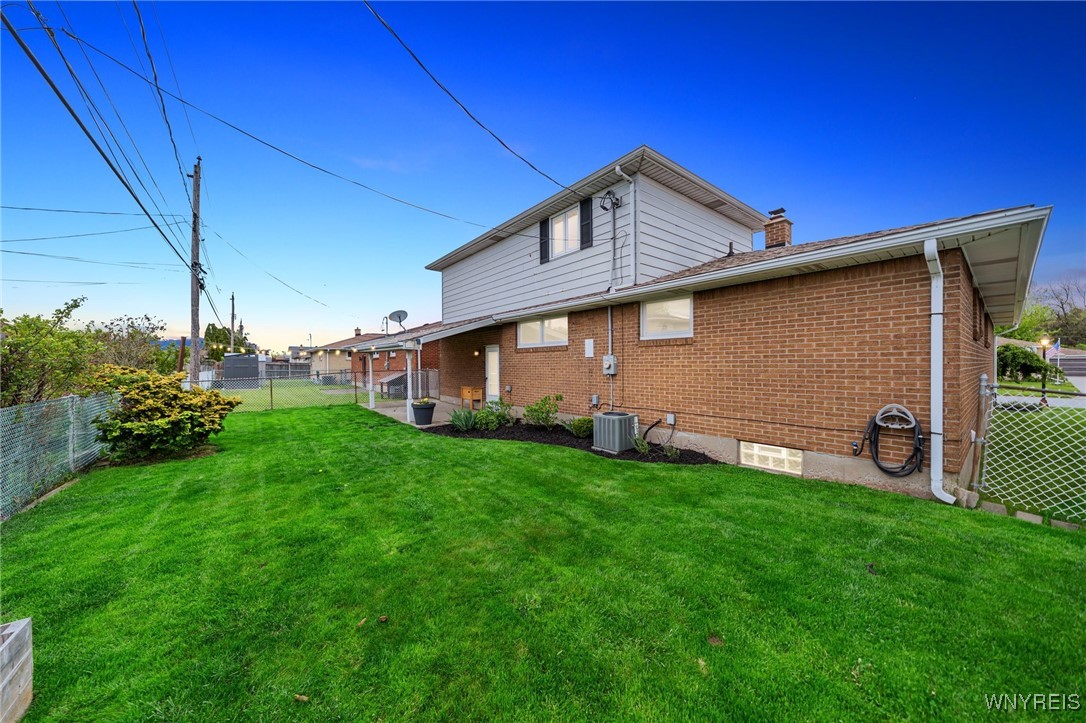 64 Fairelm Lane, Cheektowaga, New York image 23