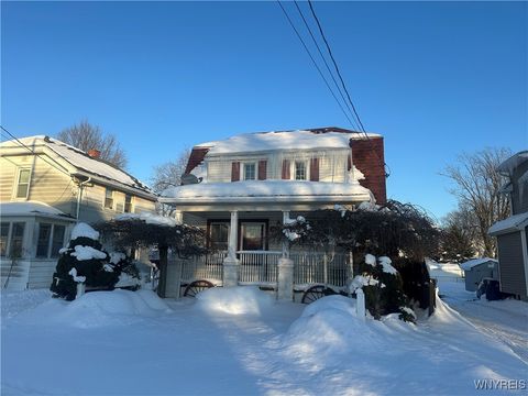 Photo of 36 S New York Street, Lockport City, NY 14094 (MLS # B1661121)