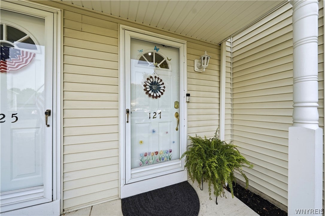 127 Olde Stone Lane