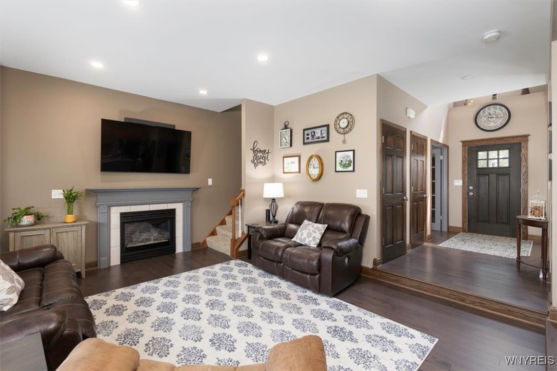 11 Ryan Street, Lancaster, New York image 5