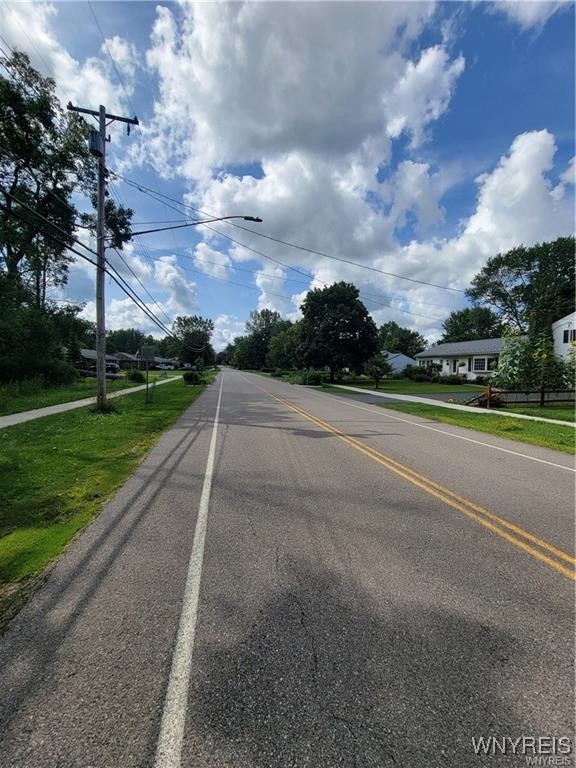 V/L Sunset Drive, Hamburg, New York image 23