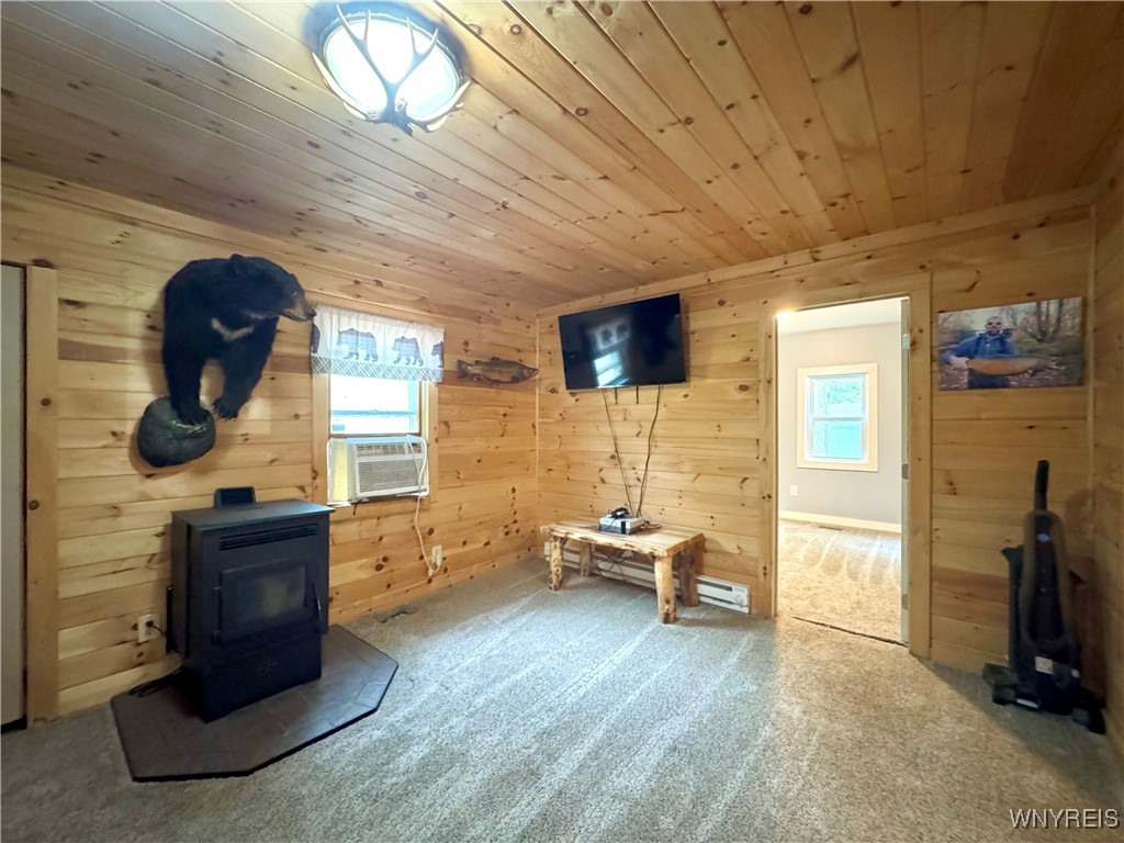 Carlton, New York 14477, United States, 4 Bedrooms Bedrooms, ,3 BathroomsBathrooms,Residential,Active,191888