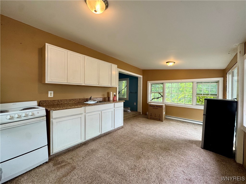 Carlton, New York 14477, United States, 4 Bedrooms Bedrooms, ,3 BathroomsBathrooms,Residential,Active,191888