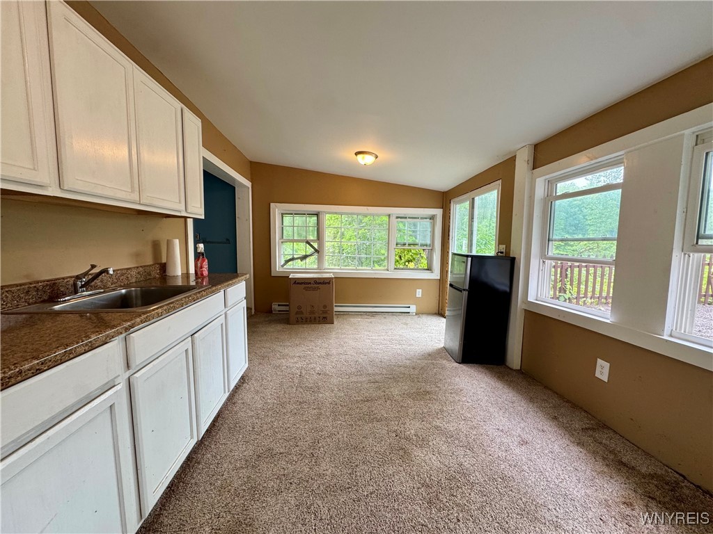 Carlton, New York 14477, United States, 4 Bedrooms Bedrooms, ,3 BathroomsBathrooms,Residential,Active,191888