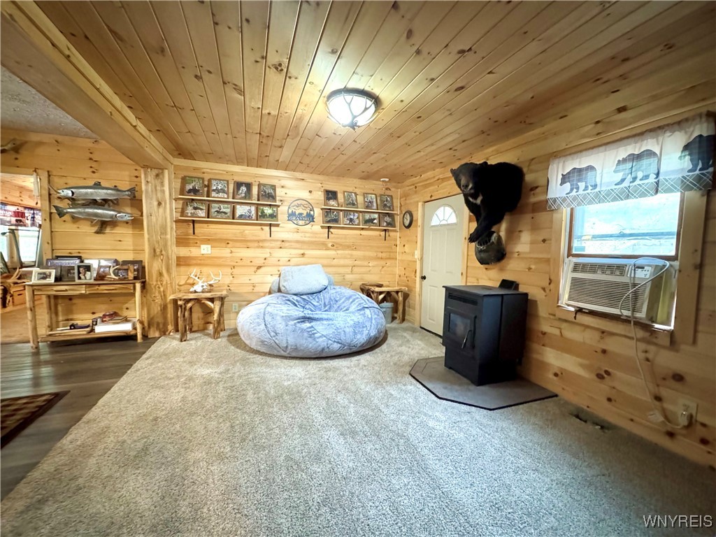 Carlton, New York 14477, United States, 4 Bedrooms Bedrooms, ,3 BathroomsBathrooms,Residential,Active,191888