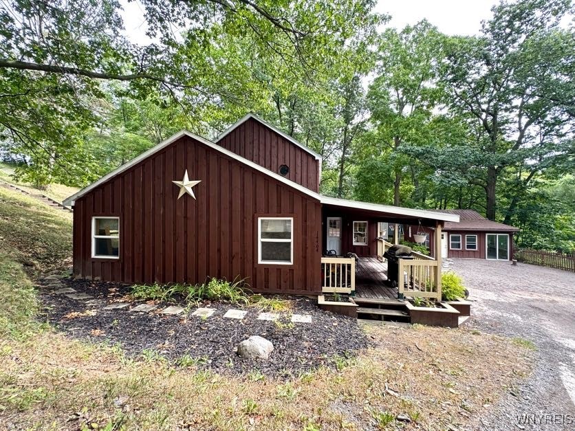 Carlton, New York 14477, United States, 4 Bedrooms Bedrooms, ,3 BathroomsBathrooms,Residential,Active,191888