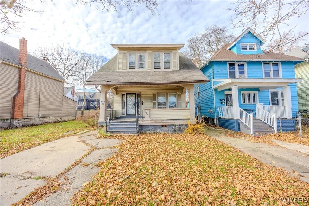 Photo of 402 Wyoming Avenue, Buffalo, NY 14215 (MLS # B1651615)