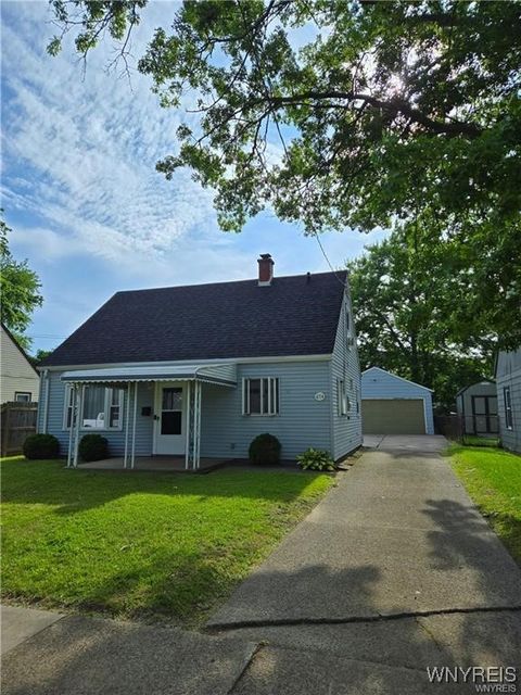 Photo of 674 79th Street, Niagara Falls, NY 14304 (MLS # B1651233)