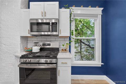 Tiny photo for 270 Lexington Avenue, Buffalo, NY 14222 (MLS # B1713432)