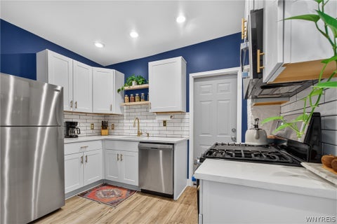 Tiny photo for 270 Lexington Avenue, Buffalo, NY 14222 (MLS # B1713432)