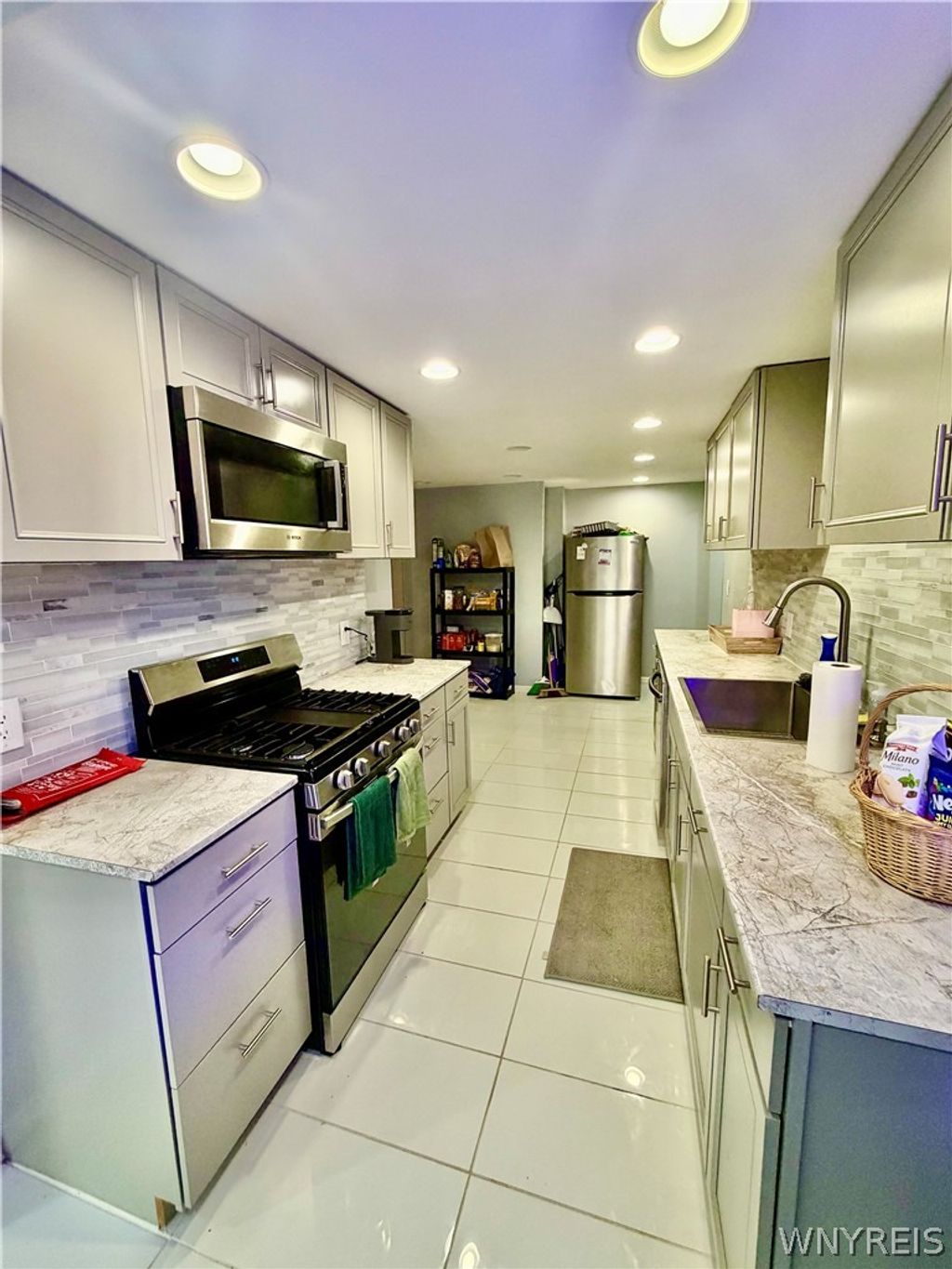 Photo of 260 Argus Drive, Lancaster, NY 14043 (MLS # B1673110)