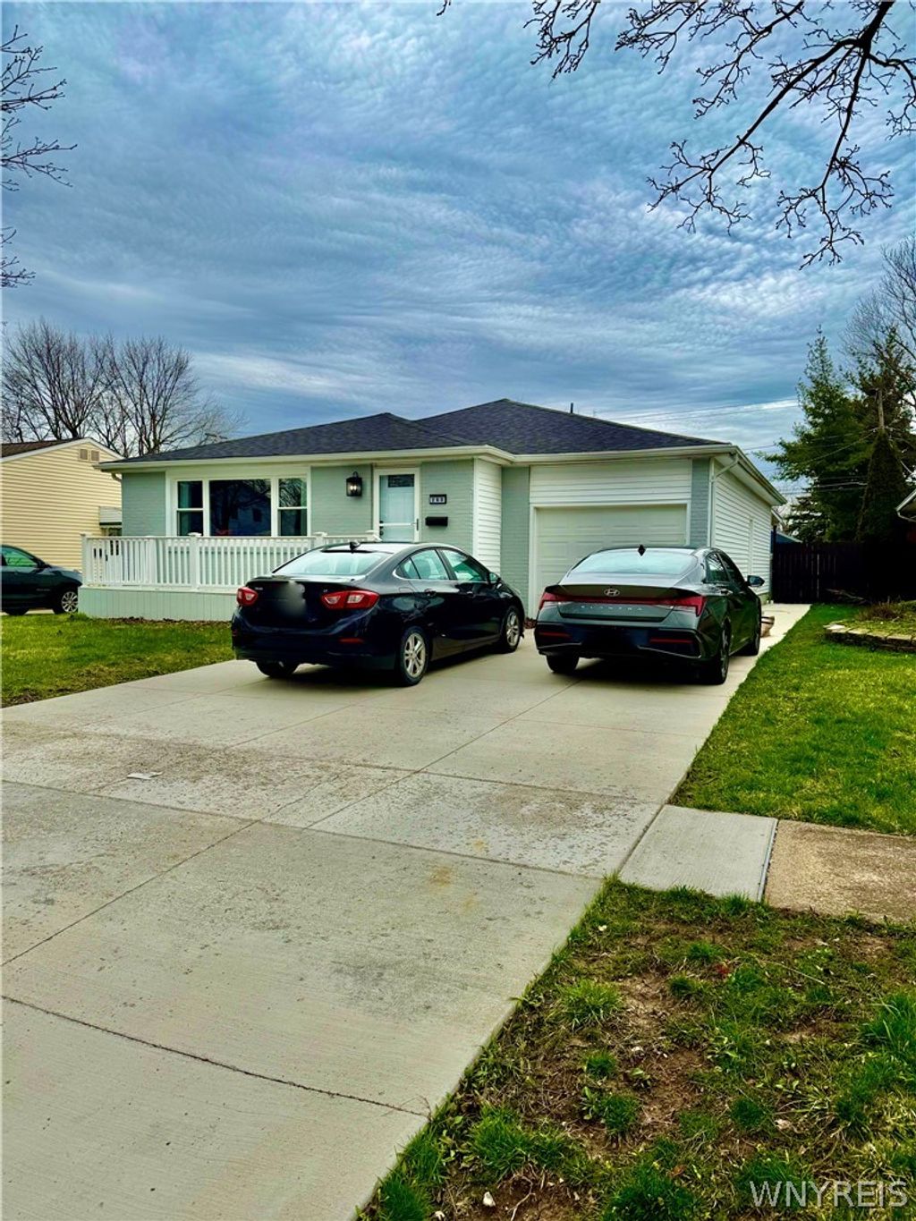 Photo of 260 Argus Drive, Lancaster, NY 14043 (MLS # B1673110)