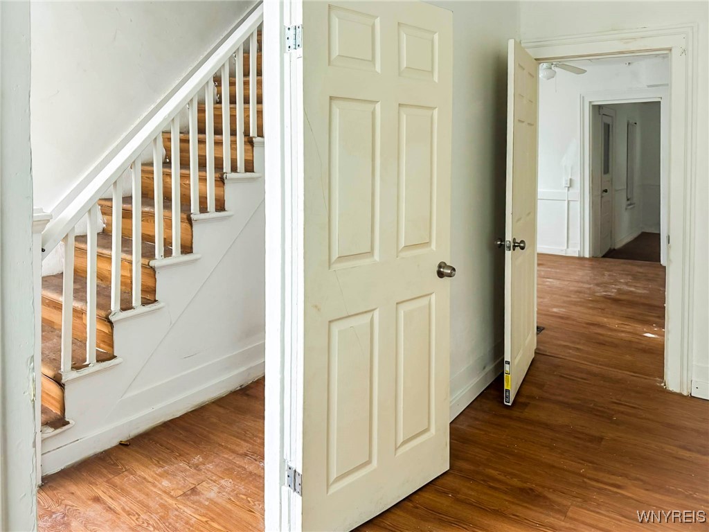 435 Elmwood Avenue, Niagara Falls, New York image 2