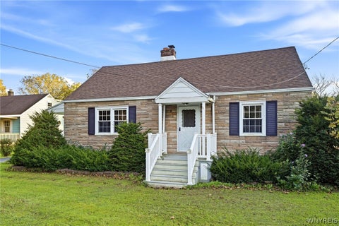 Photo of 1656 Saunders Sett Road, Lewiston, NY 14304 (MLS # B1723947)