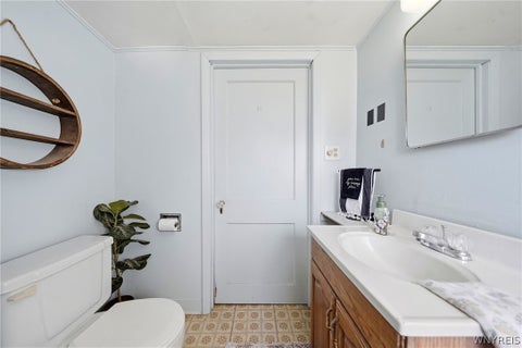 Tiny photo for 1656 Saunders Sett Road, Lewiston, NY 14304 (MLS # B1723947)