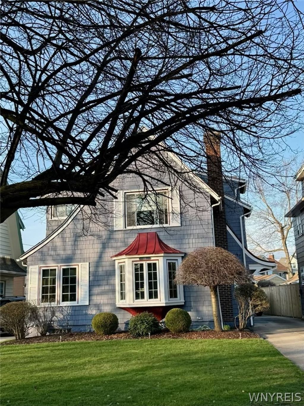 Photo of 115 North Drive, Buffalo, NY 14216 (MLS # B1673265)