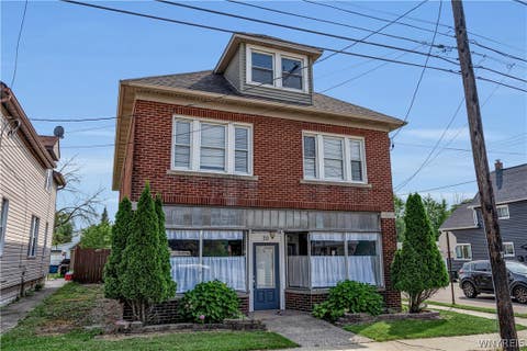Photo for 39 Laverack Ave