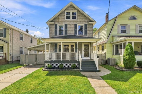 Homes For Sale - 1217 Maple Avenue<br/> Niagara County, Niagara Falls, NY 14305