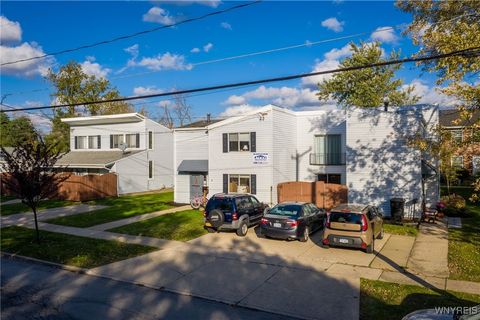 Photo of 11 Gloucester Avenue #11, Tonawanda, NY 14150 (MLS # B1655372)