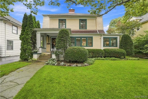 Homes For Sale - 373 Woodbridge Avenue<br/> Buffalo, NY 14214