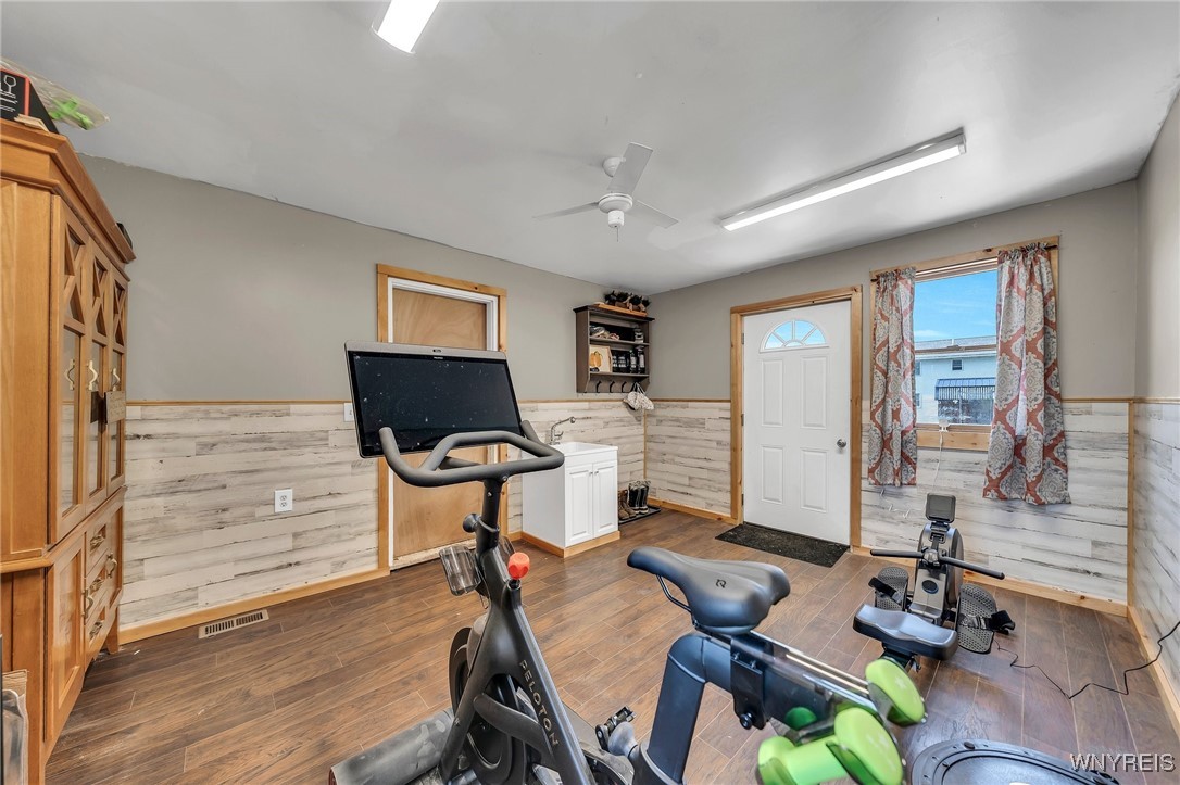 Hartland, New York 14105, United States, 4 Bedrooms Bedrooms, ,2 BathroomsBathrooms,Residential,Pending,150545