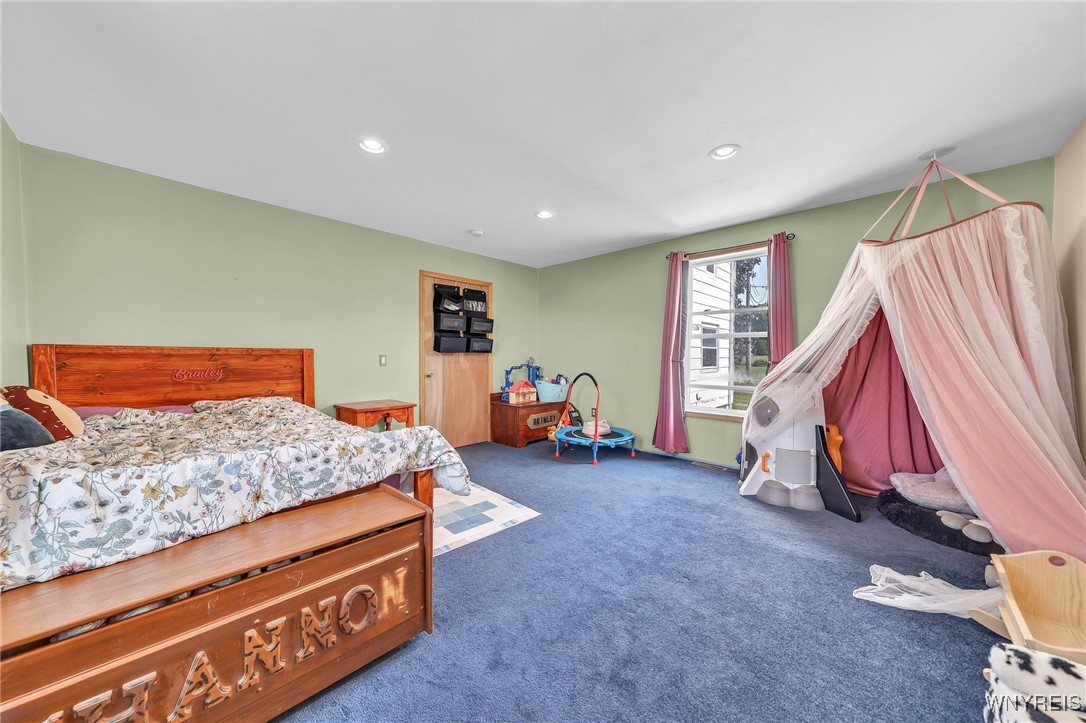 Hartland, New York 14105, United States, 4 Bedrooms Bedrooms, ,2 BathroomsBathrooms,Residential,Pending,150545