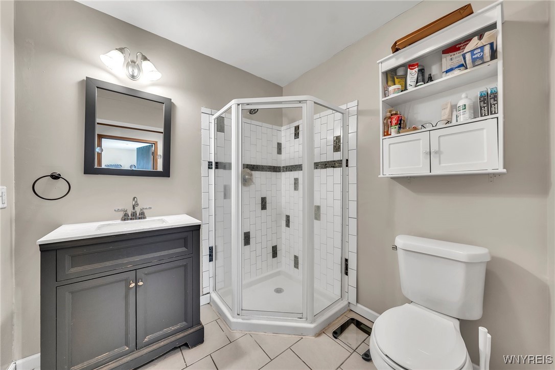 Hartland, New York 14105, United States, 4 Bedrooms Bedrooms, ,2 BathroomsBathrooms,Residential,Pending,150545