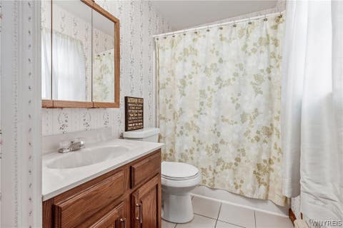 Tiny photo for 7143 Akron Road, Lockport Town, NY 14094 (MLS # B1707906)