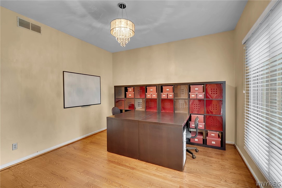 10 E Pinelake Drive