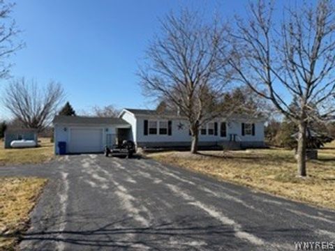 3622 Checkered Tavern Road Lockport NY 14094