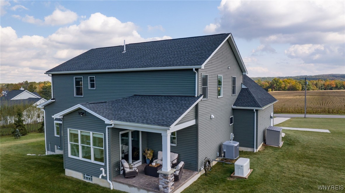 6968 Taylor Road, Hamburg, New York image 7