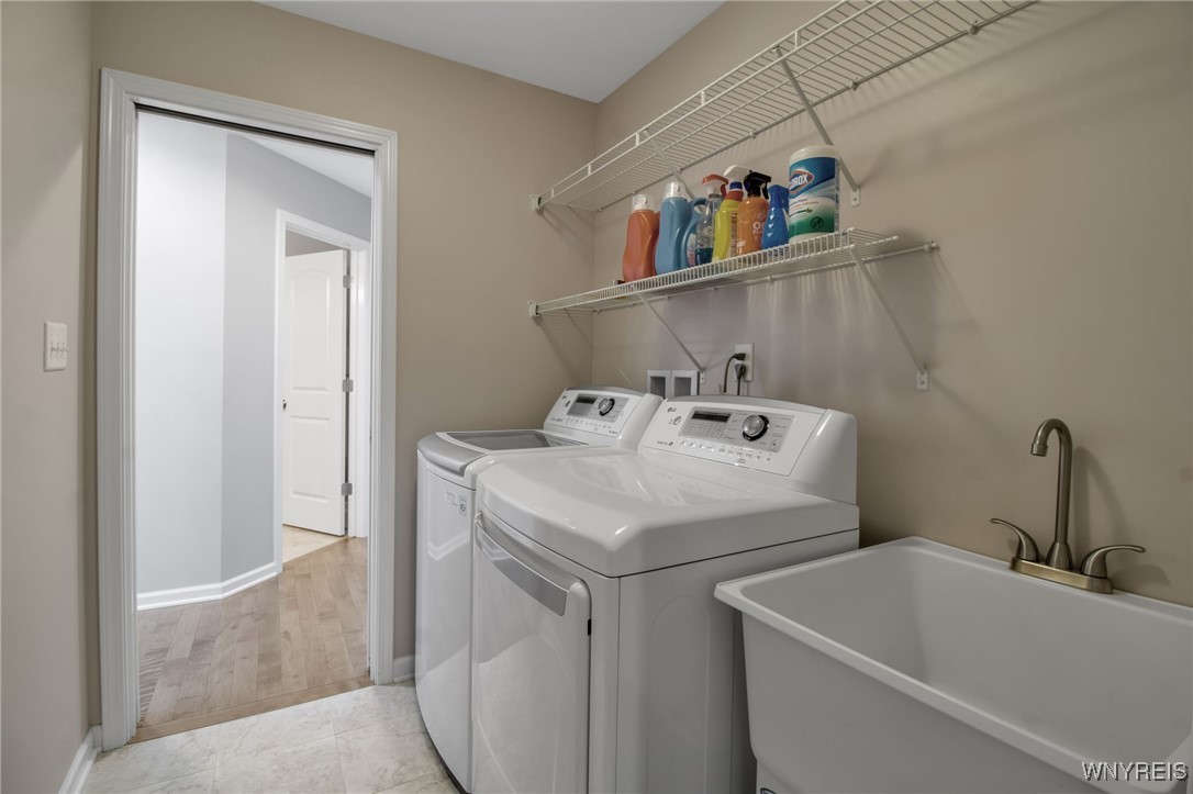 29 Cherryfield Lane, Lancaster, New York image 38