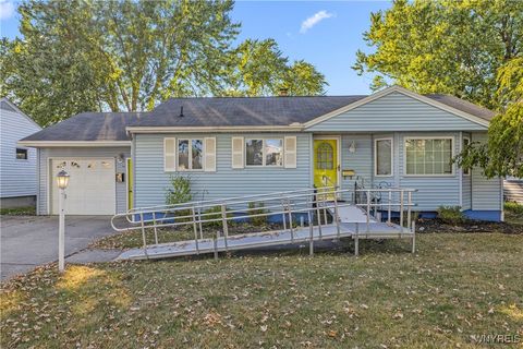 Photo of 110 ROSEMONT Drive, Amherst, NY 14226 (MLS # B1644211)