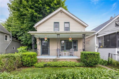 Homes For Sale - 243 Mackinaw Street<br/> Erie County, Buffalo, NY 14204