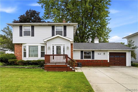 Homes For Sale - 21 Lynn Lea Street<br/> Amherst, NY 14221