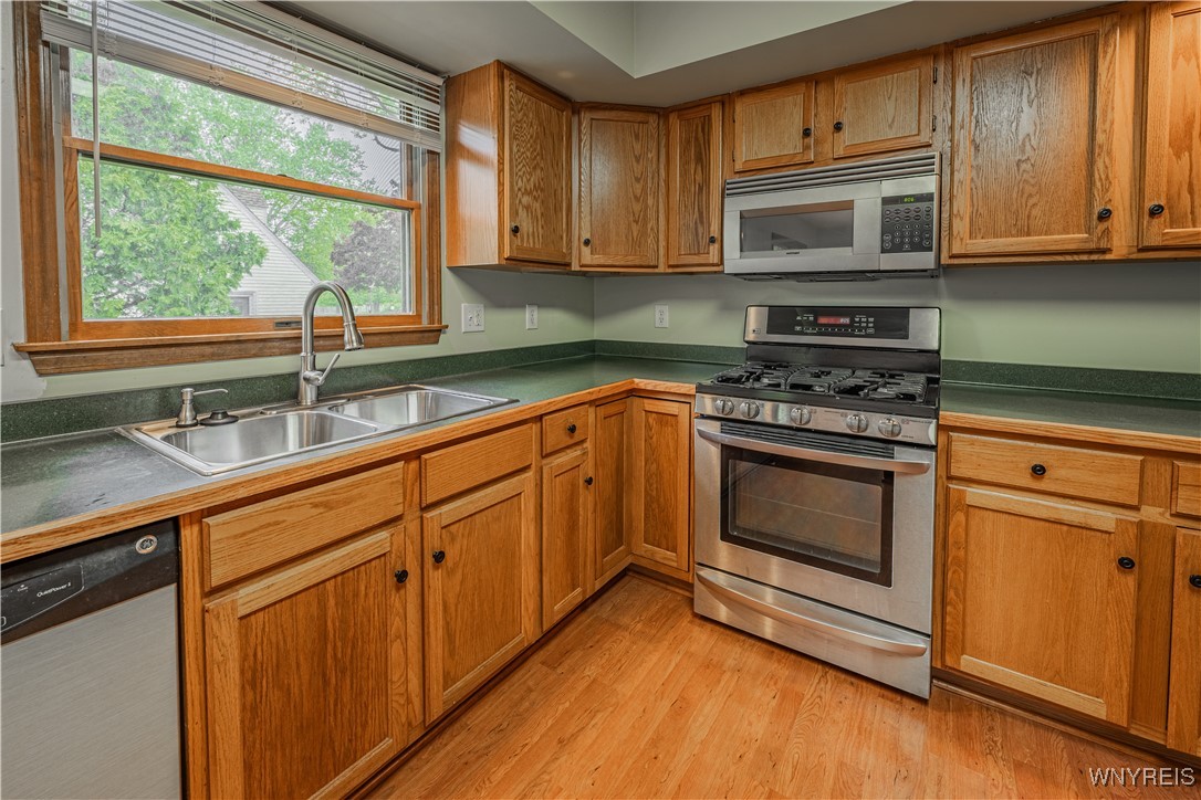 8 Casewood Drive, Wilson, New York image 7